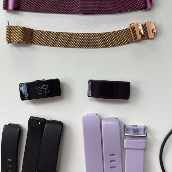 Fitbit Inspire Hr package 🎁 - Picture 5 of 6